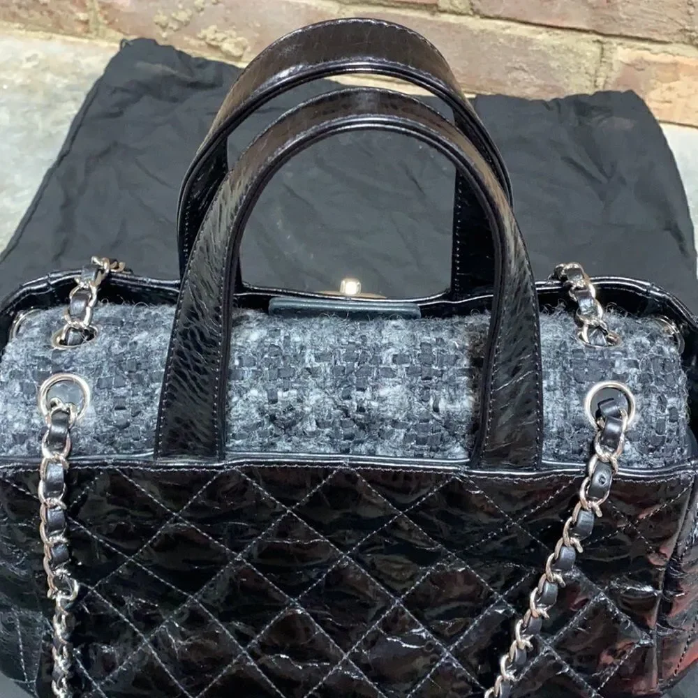 Chanel Authentic Portobello Black Quilted Calfskin Tote Bag